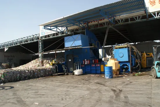 Full Automatic Two RAM Baling Machine Baler